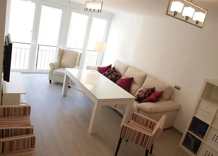 Luxury House With 3 Double Daire Málaga